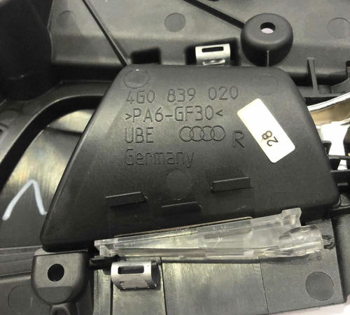 Maçaneta Interna Da Porta Traseira Direita Audi A6 15-17