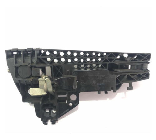 Maçaneta Traseira Esquerda Audi A4 09-12 8t0837167a