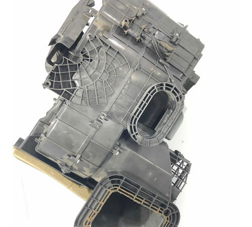 Caixa Ventilação Interna Nissan March 2010/13 272101h50