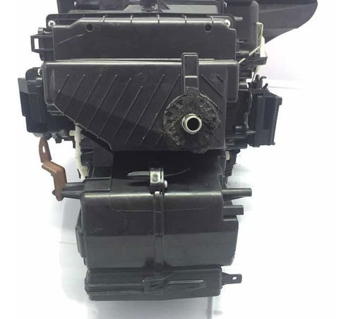 Caixa Ventilação Interna Nissan Tiida 2012-2015