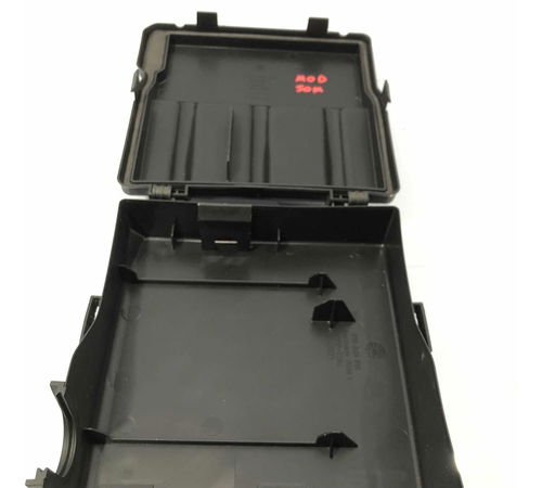 Caixa Suporte Módulo Som Bluetooth Audi A4 2009/11 8t003513