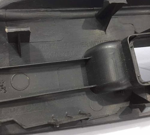 Moldura Botão Elétrico Td Nissan Versa 2016/2018