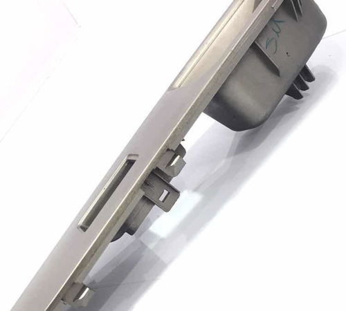 Moldura Vidro Elétrico Te Nissan Tiida 2012/2015