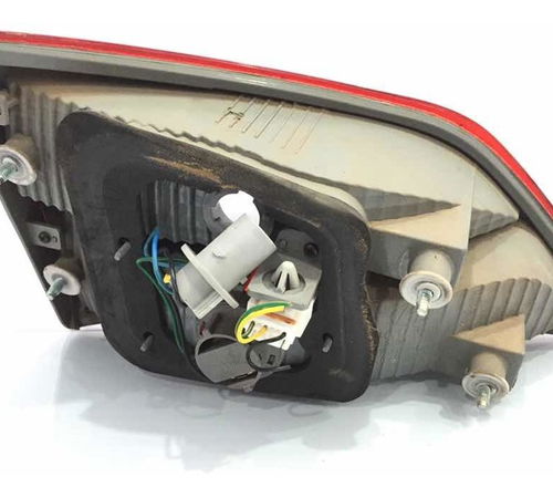 Lanterna Capô Traseiro Direita Hyundai Hb20 2013-2015