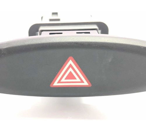 Botão Alerta Toyota Etios 2013-2021