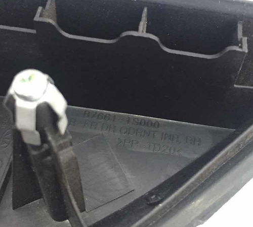 Moldura Interna Retrovisor Direito Manual Hyundai Hb20 13/18