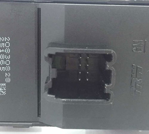 Botão Vidro Elétrico Dianteiro Esquerd Cobalt Spin 2012/2020