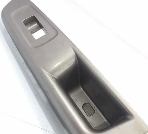 Moldura Botão Vidro Elétrico Dianteiro Direito Subaru  09/12