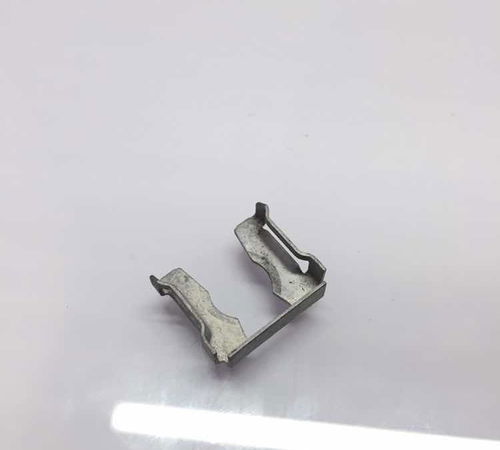 Grampo Bico Injeção Audi A6 2014/2017