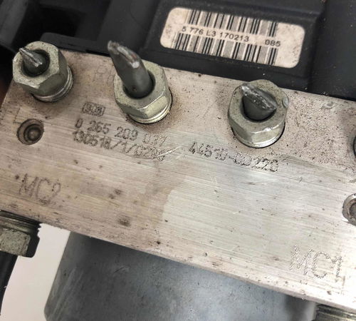 Módulo Abs Toyota Etios 13/16 44510-0d220