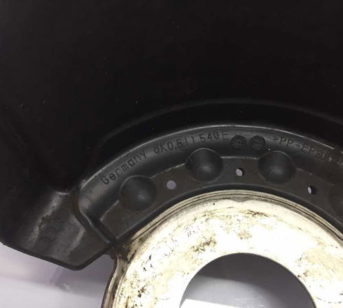Suporte Mola Traseira Direita Audi A4 2009/2012