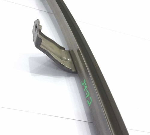 Canaleta Interna Porta T.d Part.tras Toyota Etios 2013/2021