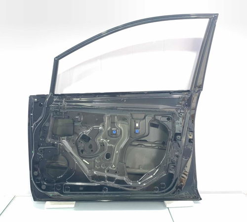 Porta Dianteira Direita Nissan Tiida 2009/2015
