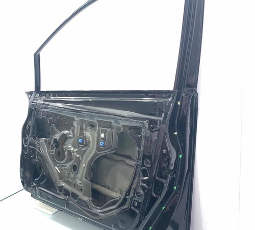 Porta Dianteira Direita Nissan Tiida 2009/2015