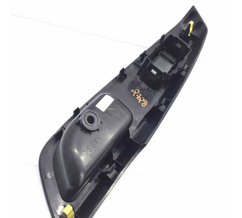 Moldura/acabamento Botão Vidro D.d Black Toyota Etios 13/14