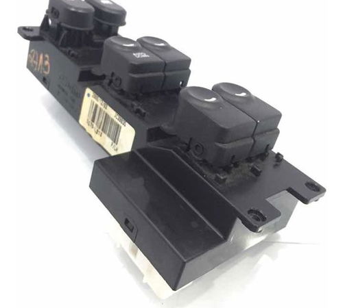Comando/botão Vidro Elétrico D.e Hyundai I30 2009/2012