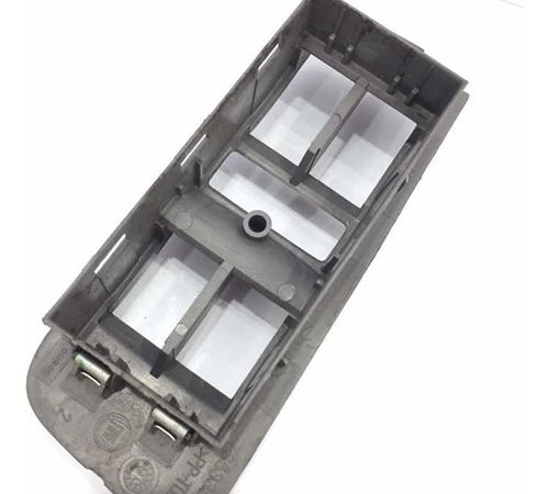 Moldura/acabamento Botão Vidro D.e Fiat Palio 2003/2012
