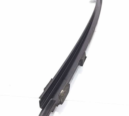Canaleta Vidro Porta Dianteira E Nissan Livina 2008/2015