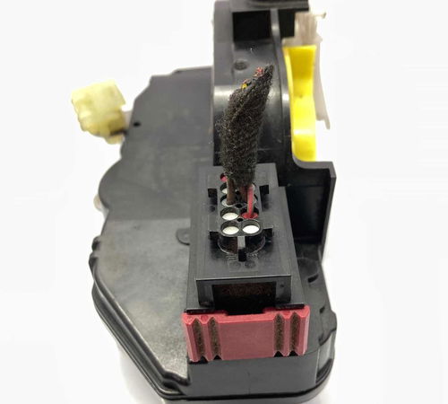 Fechadura Elétrica Porta Dianteira Esq. Gm Agile 2008/2018
