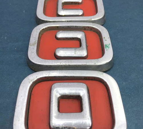 Emblema Uno Fiat Vivace Ts Vermelho 2012...