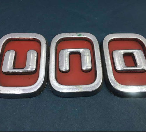 Emblema Uno Fiat Vivace Ts Vermelho 2012...