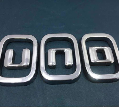 Emblema Uno Traseiro Cromado Fiat Vivace...