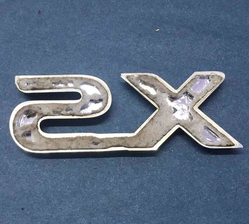 Emblema Xs Capô Traseiro Toyota Etios 2012/2021