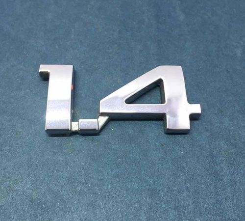Emblema 1.4 Capô Traseiro Chevrolet Agi...