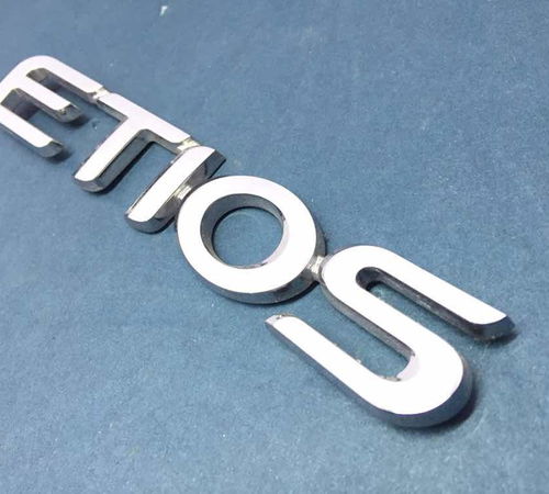 Emblema Etios Capô Traseiro Toyota Etios 2012/2021