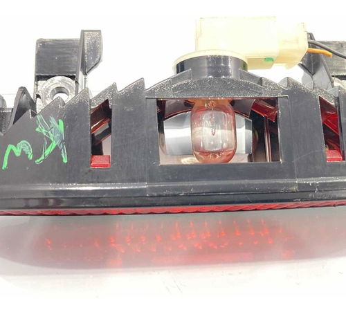 Break Light Luz De Freio Tampa Traseira Renault Kwid 2018/20
