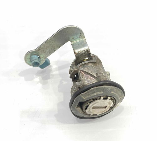 Miolo Da Fechadura Capo Traseiro Nissan Livina 2008/2015
