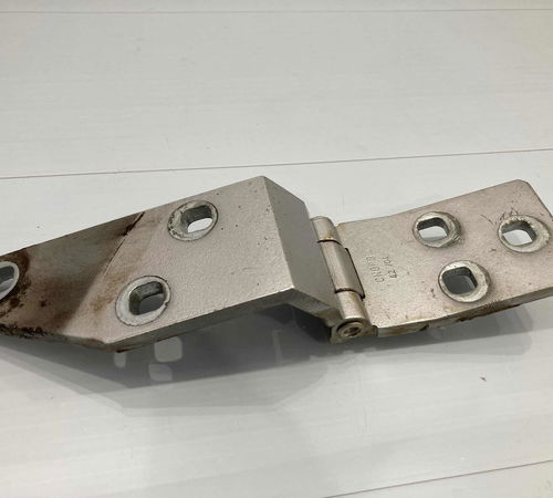 Dobradiça Inferior Capo Ts. Ford Ecosport Ecosport 2013/2018