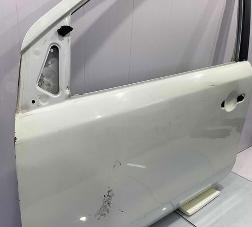 Porta Dianteira Esquerda Nissan Livina 2009/2015