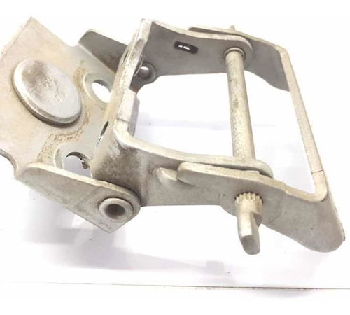 Dobradiça Capô Traseiro Ford Fiesta Hatch 2002/2013