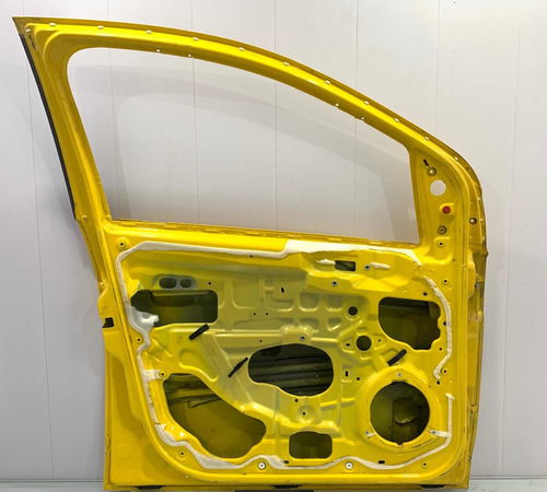 Porta Dianteira Esquerda Fiat Palio Sporting 2012/2018 C/det