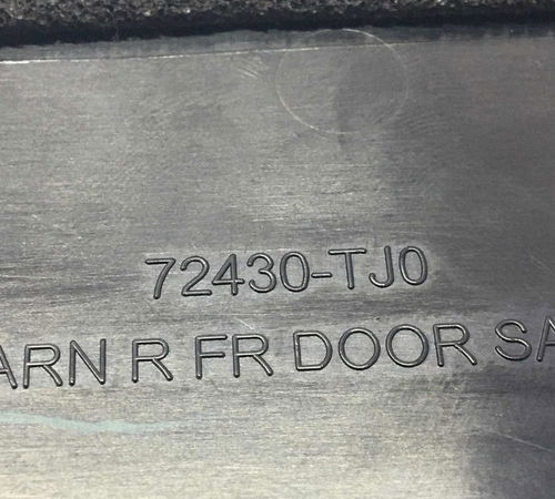 Moldura Externa Porta Dianteira Direita Honda Fit 2009/2014