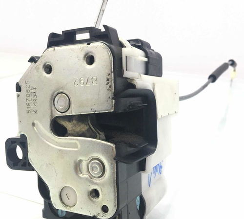 Fechadura Porta Dianteira Esquerda Fiat Palio Sporting 13/18