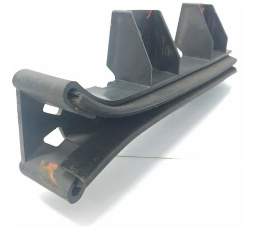 Guia Vidro Porta Dianteira Direita Fiat Palio Sporting 13/18