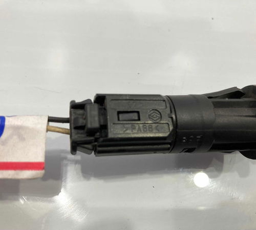 Interruptor Luz Capô Traseiro Renault Sandero 2008/2019