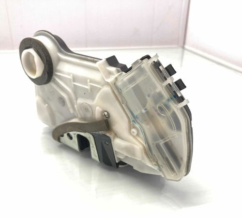 Fechadura Porta Dianteira Esquerda Toyota Corolla 2015/2018