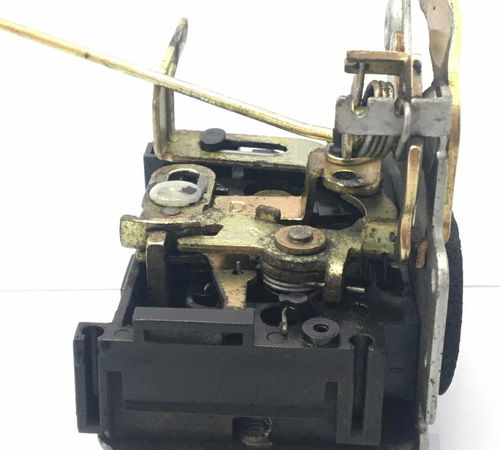 Fechadura Porta Dianteira Direita Volkswagen Golg4 2006/2014