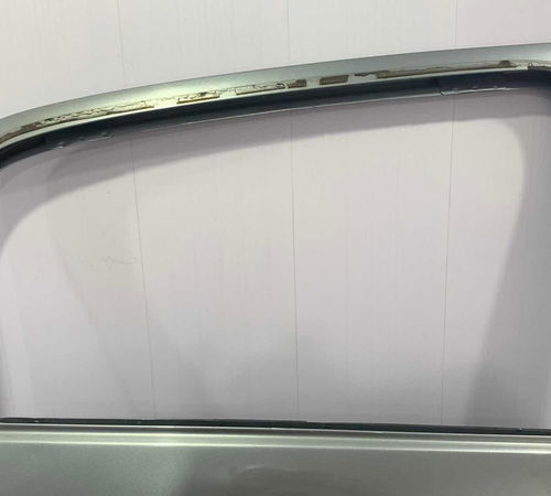 Porta Traseira Direita Fiat Punto 2009/2012 Com Detalhes