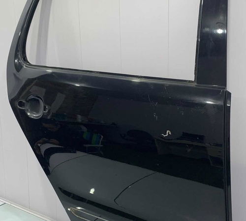 Porta Traseira Direita Volkswagen Fox 2003/2008 Com Detalhes