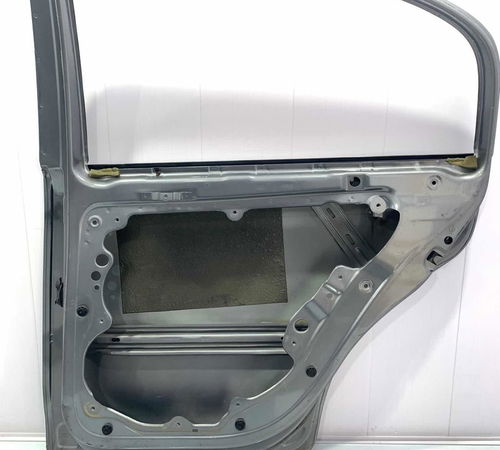 Porta Traseira Direita Volkswagen Polo Sedan 2007/12 C/det
