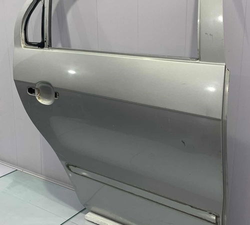 Porta Traseira Direita Volkswagen Gol Voyage 2009/2020 C/det