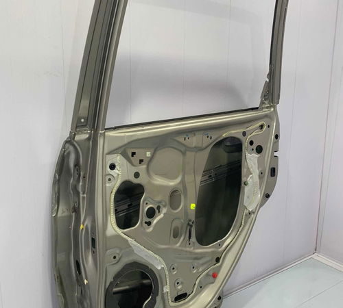 Porta Traseira Direita Honda Fit 2009/2014 Com Detalhes
