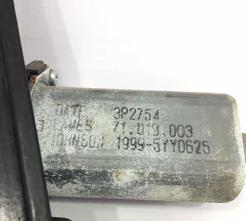 Máquina Vidro Dianteiro Direito Bmw 320i Série 3 2015