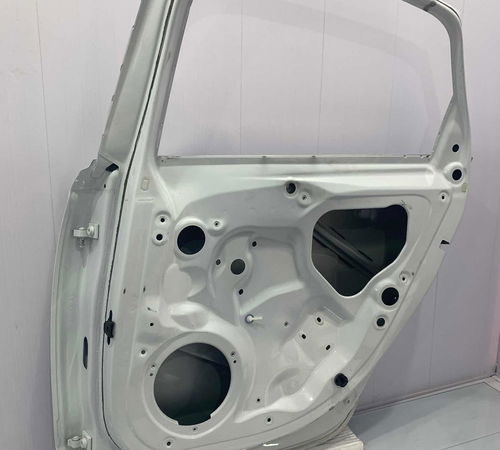Porta Traseira Direita Audi A6 2012/2016 Com Detalhes