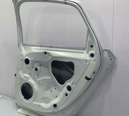 Porta Traseira Direita Audi A6 2012/2016 Com Detalhes