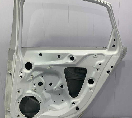 Porta Traseira Direita Audi A4 2009/2014 Com Detalhes